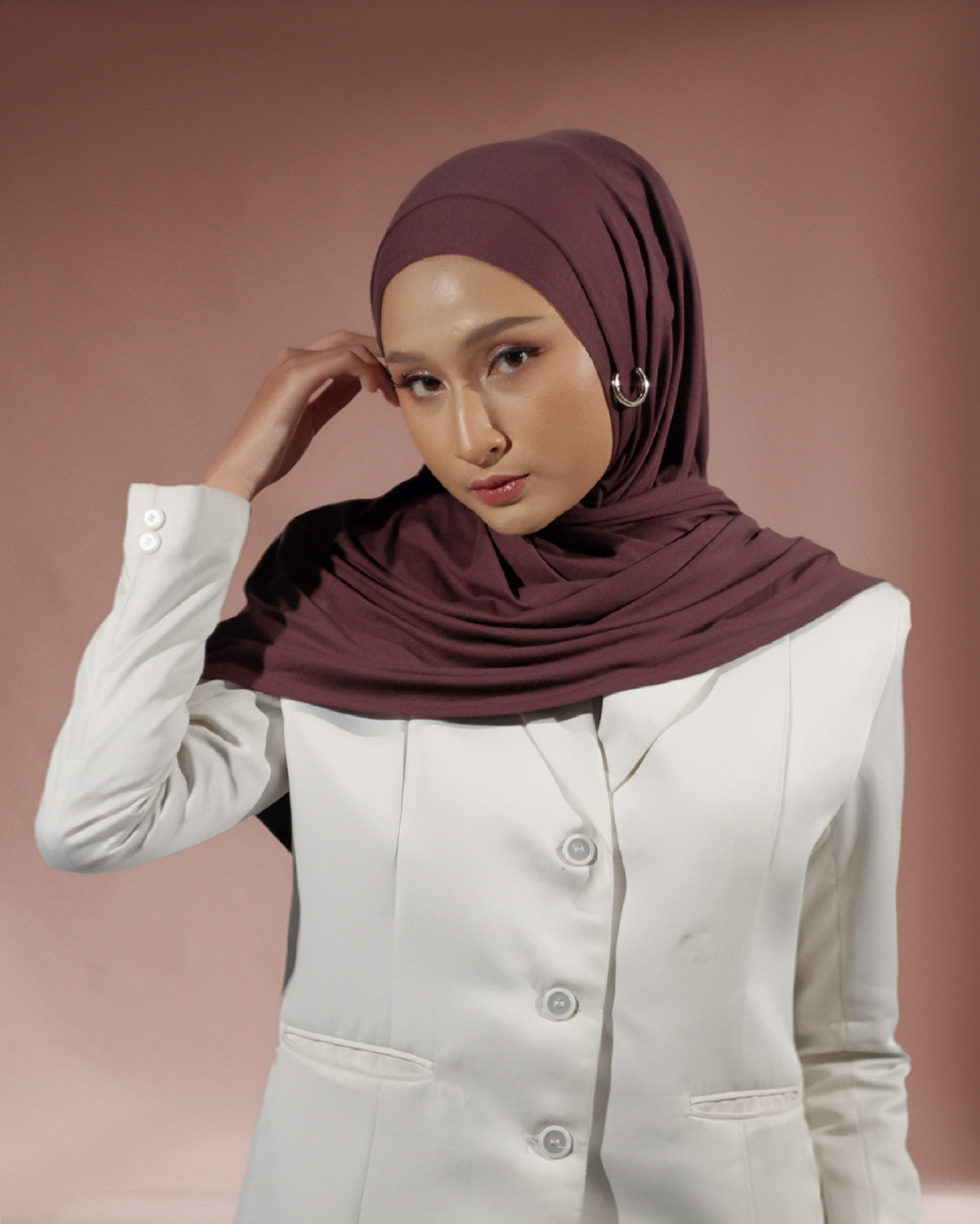 CURVE VOGUE MALAY SQUERE HICKORY